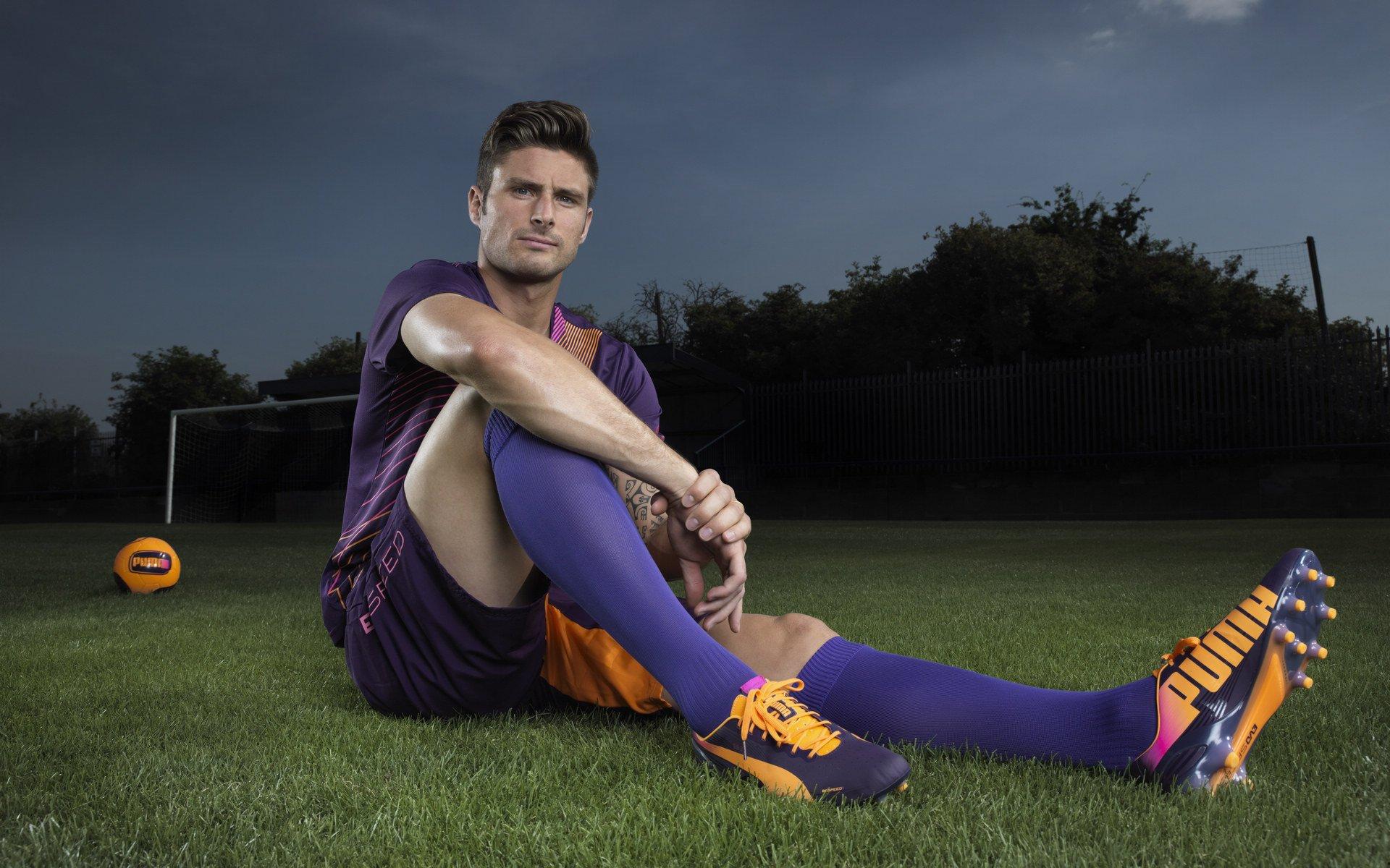 你怼那么近拍干嘛?赛场边的冲突,体育摄影伦理再引热议