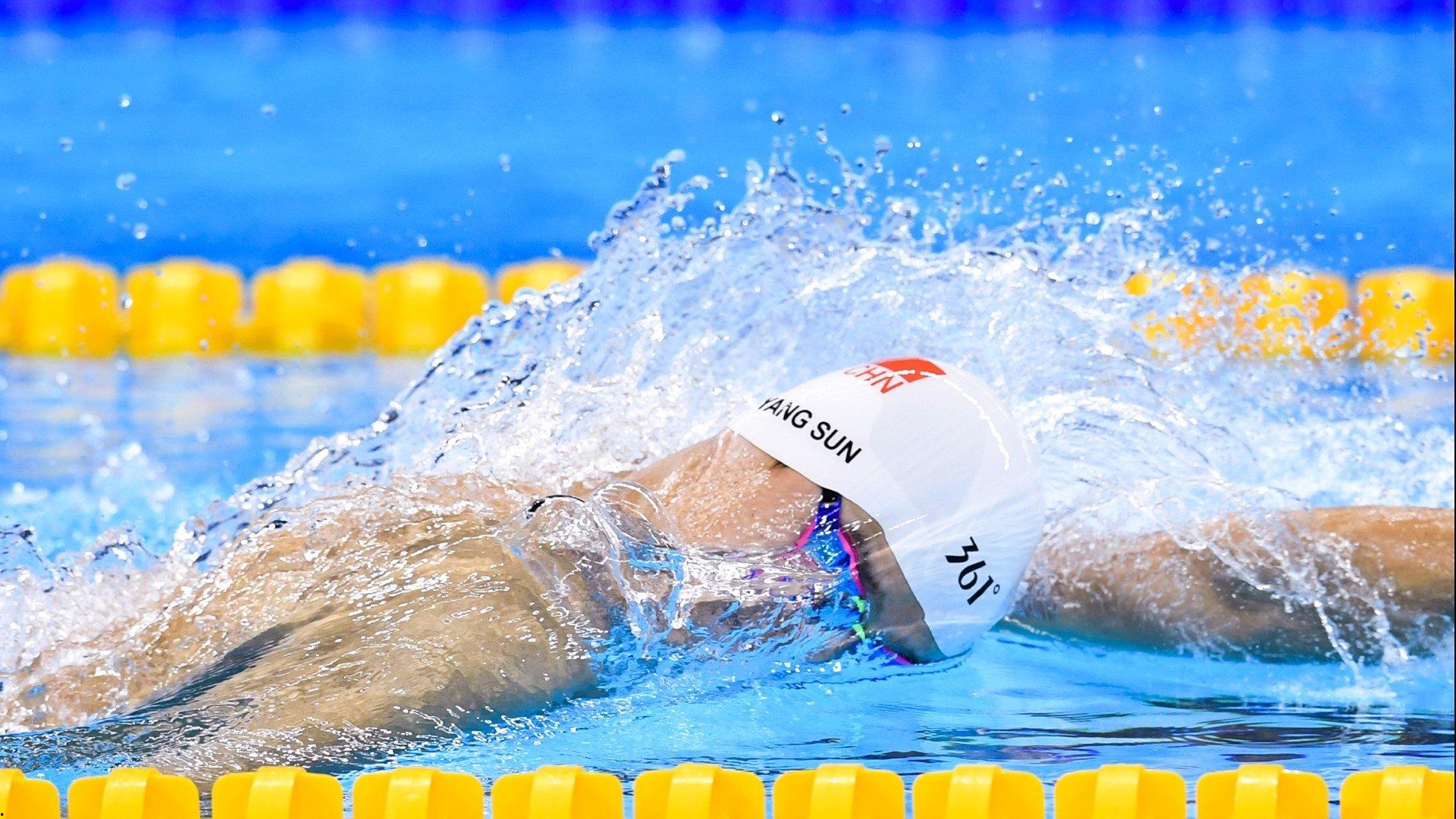 体育早报，勇攀竞技最高山 志在奔流最长河