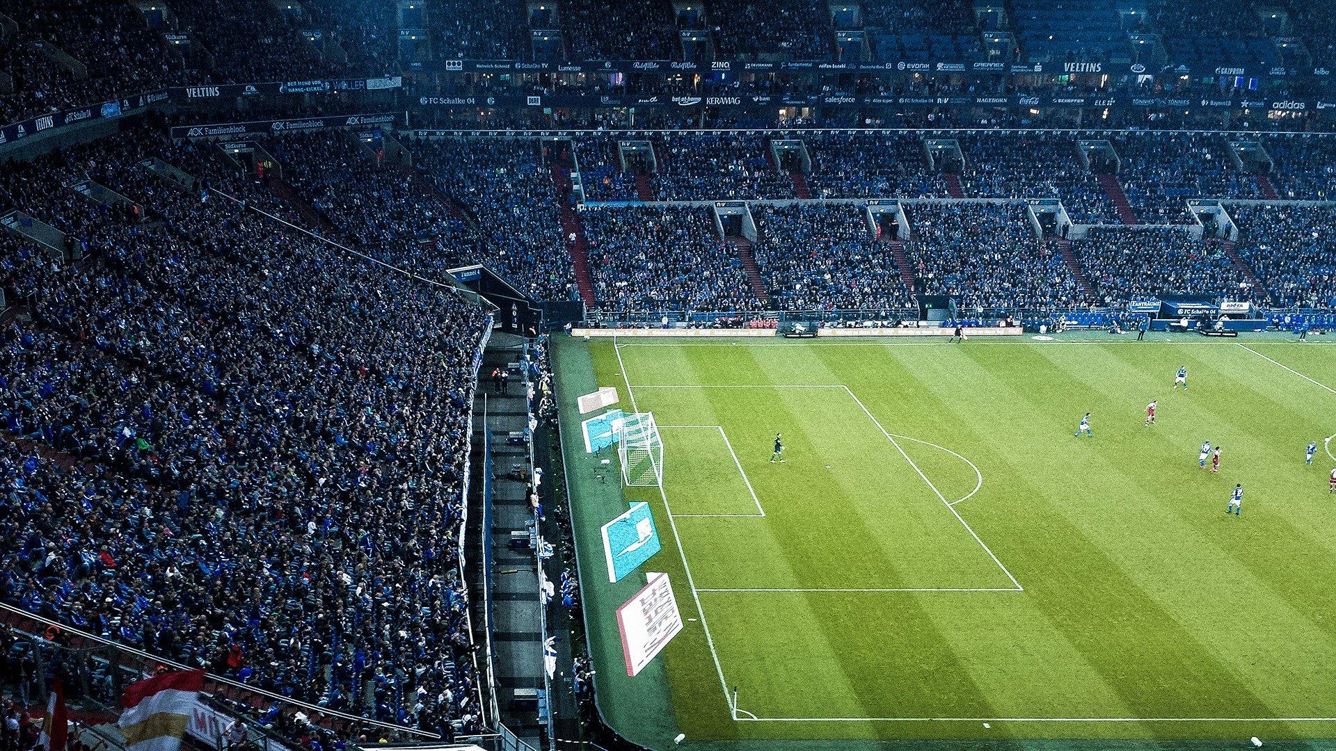 历史性举措！巴列卡诺主场首设隔离网客队看台，西甲赛场安保与氛围迎来新篇章